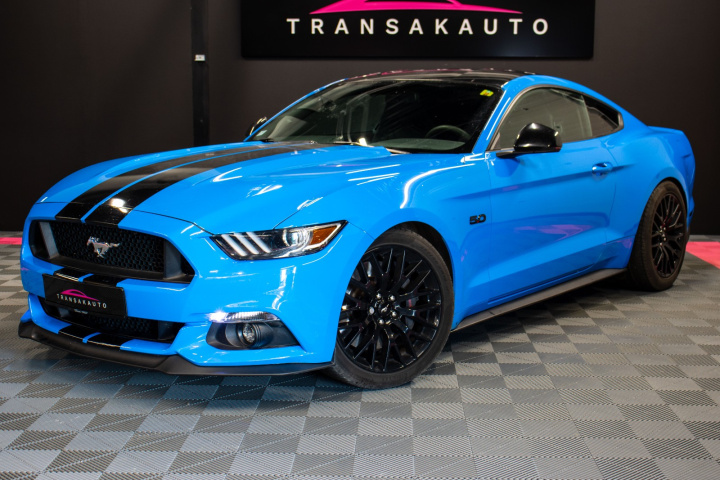 FORD MUSTANG FASTBACK