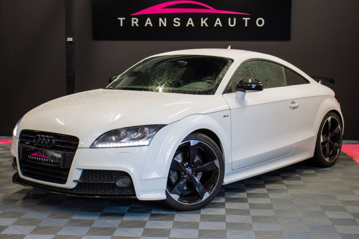 AUDI TT COUPE